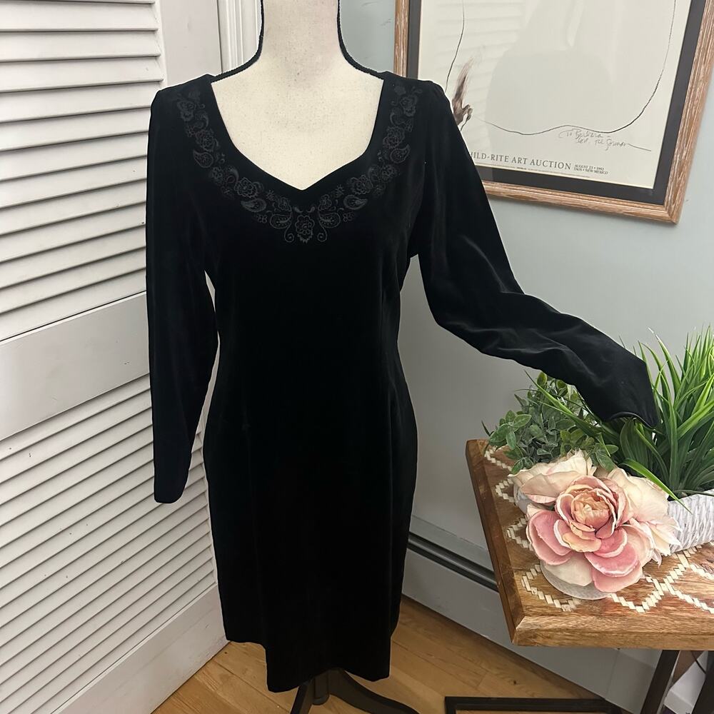 Vintage Laura Ashley Dress 8 Black Velvet Sheath Retro 90s Cocktail Classic